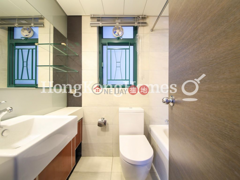 3 Bedroom Family Unit for Rent at Tower 6 Grand Promenade | Tower 6 Grand Promenade 嘉亨灣 6座 Rental Listings