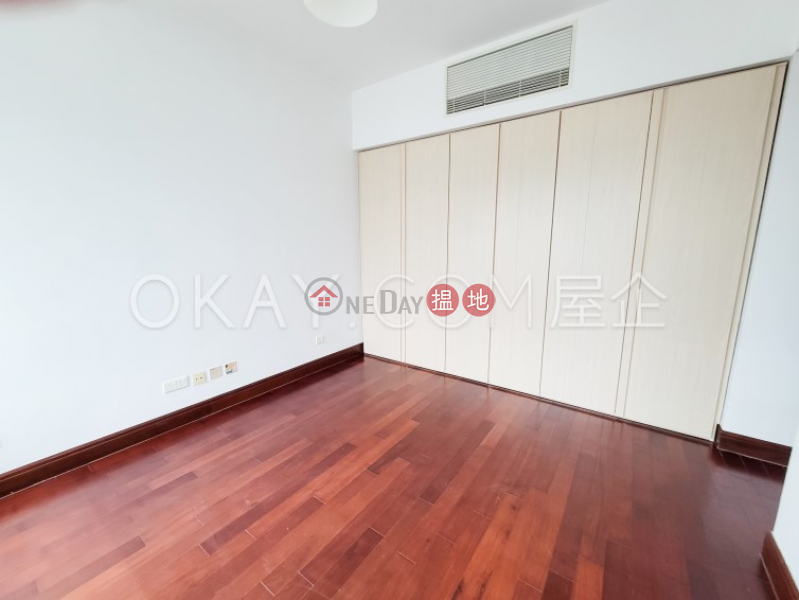 HK$ 36M | The Harbourside Tower 3, Yau Tsim Mong, Gorgeous 3 bedroom with balcony | For Sale