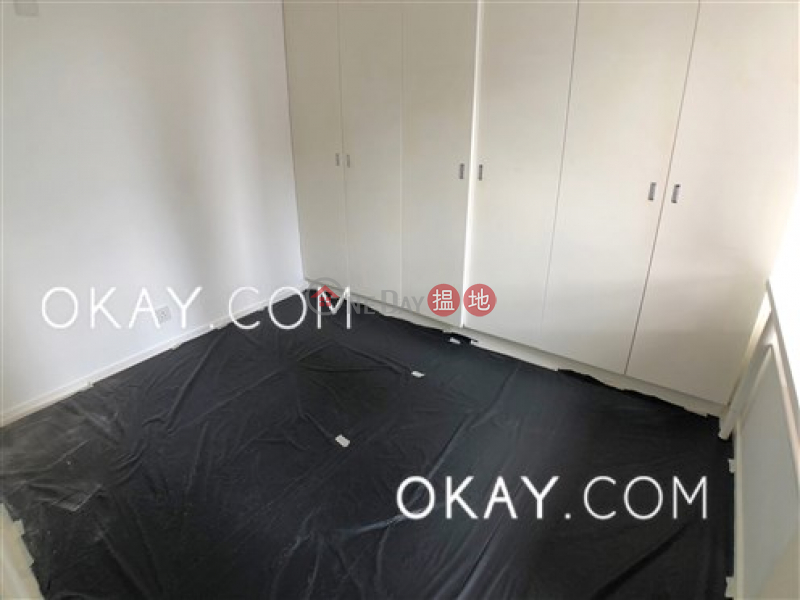 Gorgeous 3 bedroom in Mid-levels West | Rental | Blessings Garden 殷樺花園 Rental Listings