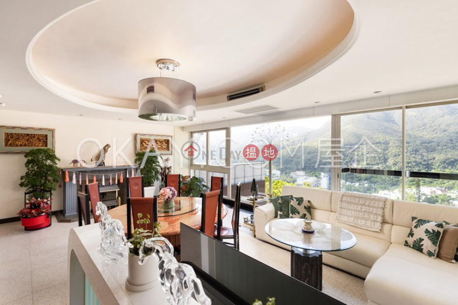 HK$ 126M, Jade Crest Southern District Beautiful house with terrace & parking | For Sale