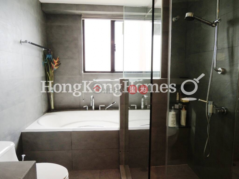 3 Bedroom Family Unit for Rent at Pine Crest | 65 Repulse Bay Road | Southern District Hong Kong | Rental HK$ 70,000/ month
