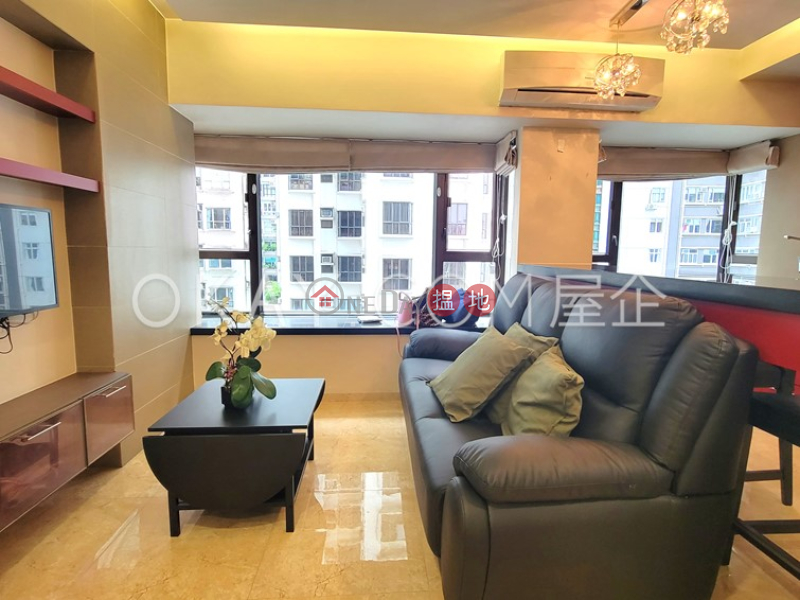 Property Search Hong Kong | OneDay | Residential, Sales Listings | Practical 2 bedroom in Mid-levels West | For Sale