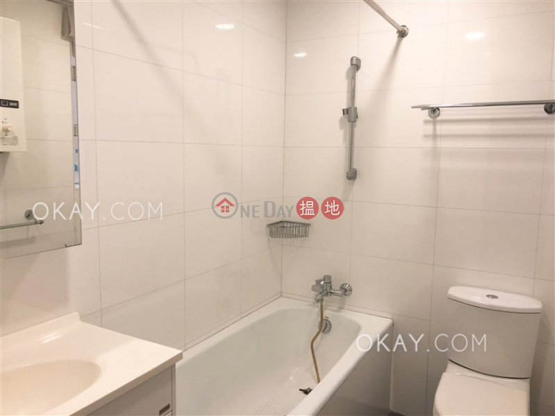 Unique 4 bedroom with parking | Rental, Ann Gardens 安苑 Rental Listings | Southern District (OKAY-R15381)