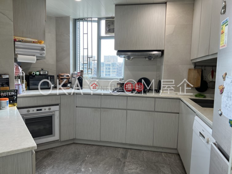 Tasteful 4 bedroom on high floor with balcony | For Sale, 2 Kin Tung Road | Lantau Island | Hong Kong | Sales, HK$ 21M