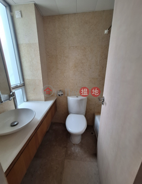 ROYAL BAY DUPLEX HOUSE 4 BED 3 BATH 2 CP, House A Royal Bay 御濤 洋房A Rental Listings | Sai Kung (AMKPR-6483117339)