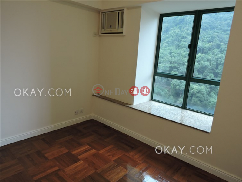HK$ 32,000/ month Hillsborough Court, Central District Unique 2 bedroom in Mid-levels Central | Rental