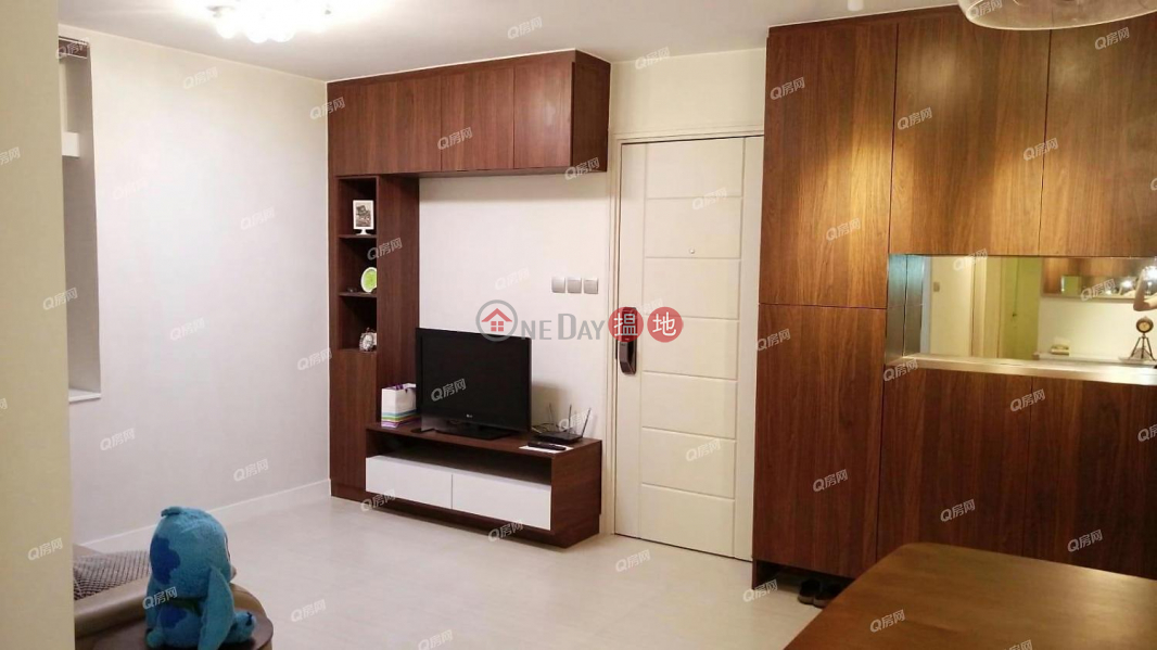 Sun Tuen Mun Center Block 3 | 3 bedroom Low Floor Flat for Sale 55-65 Lung Mun Road | Tuen Mun, Hong Kong, Sales, HK$ 6.88M