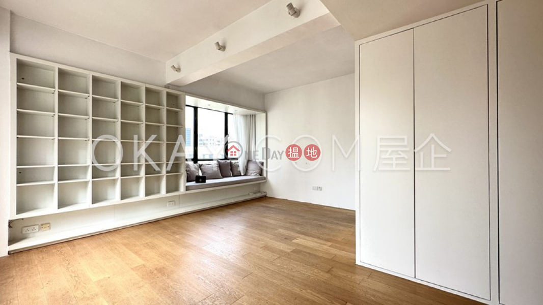 Property Search Hong Kong | OneDay | Residential Sales Listings, Nicely kept 2 bedroom on high floor with parking | For Sale