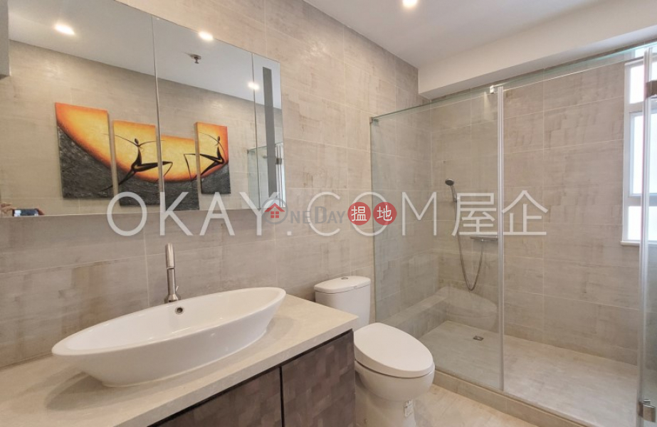 HK$ 58,000/ month Hau Wo Court, Western District | Lovely 3 bedroom in Western District | Rental