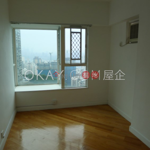 HK$ 40,000/ month Pacific Palisades, Eastern District | Unique 3 bedroom on high floor with balcony | Rental