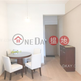 Stylish 3 bedroom with balcony | For Sale