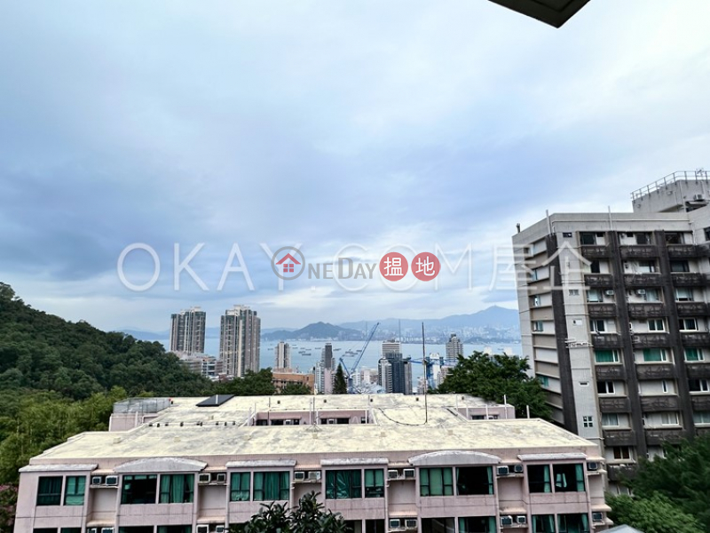 Unique 3 bedroom with balcony & parking | For Sale | Hatton Place 杏彤苑 Sales Listings