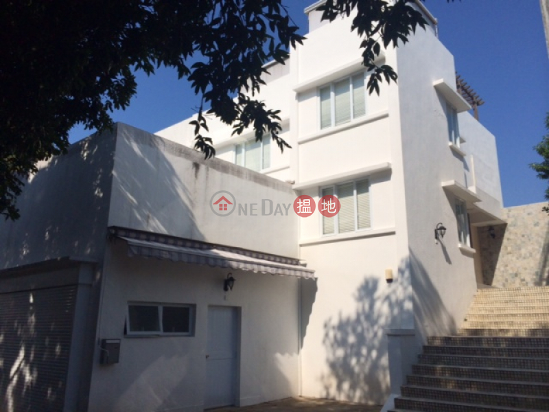 HK$ 90,000/ month Silverstrand Villa, Sai Kung | Rare on the Market ! Absolute Waterfront Villa