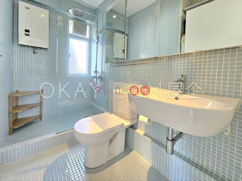 Generous 1 bedroom in Western District | Rental 86 Belchers Street | Western District, Hong Kong | Rental | HK$ 27,500/ month