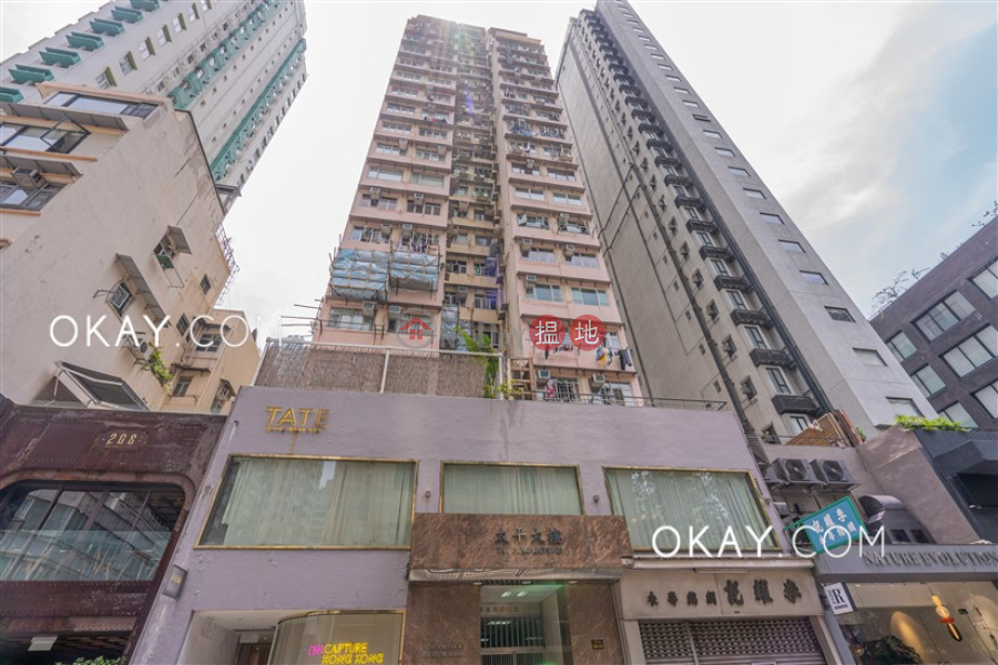 HK$ 8.5M | Tai Ping Mansion Central District, Charming 2 bedroom in Sheung Wan | For Sale