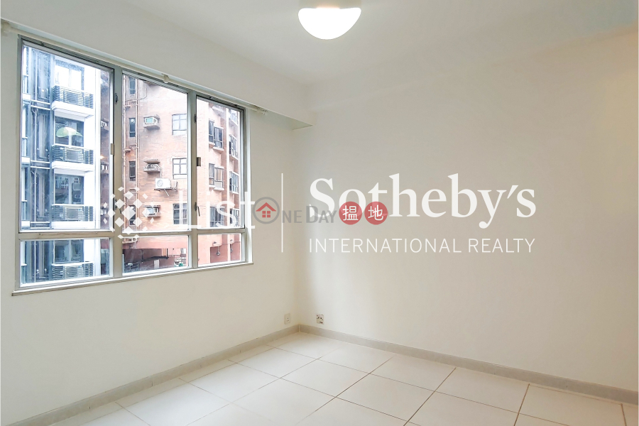 Property for Rent at Phoenix Court with 3 Bedrooms, 39 Kennedy Road | Wan Chai District | Hong Kong Rental, HK$ 38,000/ month