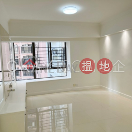 Nicely kept 3 bedroom in Mid-levels West | Rental | Excelsior Court 輝鴻閣 _0