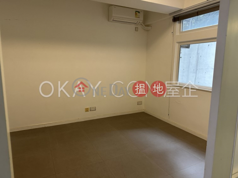 Gorgeous 3 bedroom with balcony & parking | Rental | Medallion Heights 金徽閣 _0
