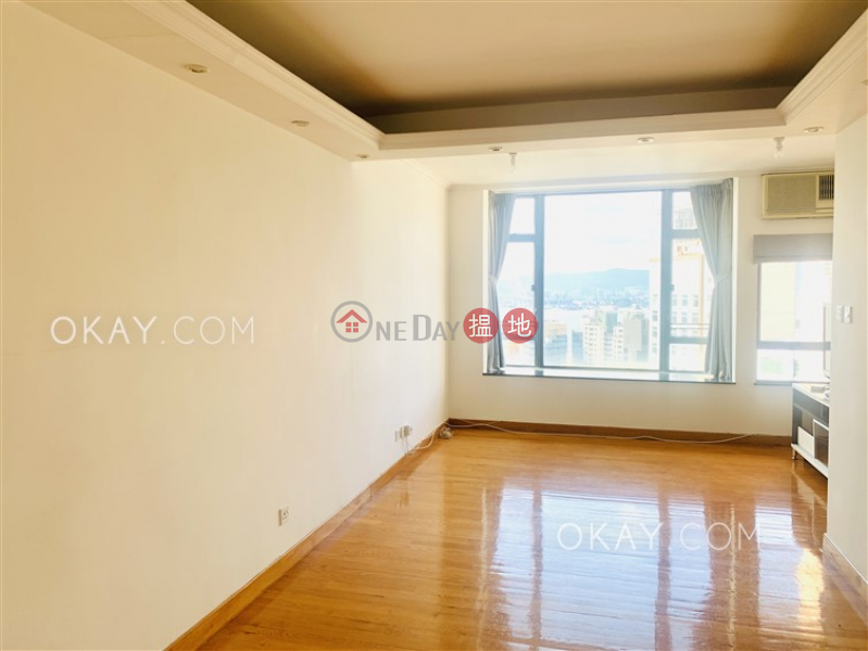 Property Search Hong Kong | OneDay | Residential Sales Listings | Unique 2 bedroom on high floor | For Sale