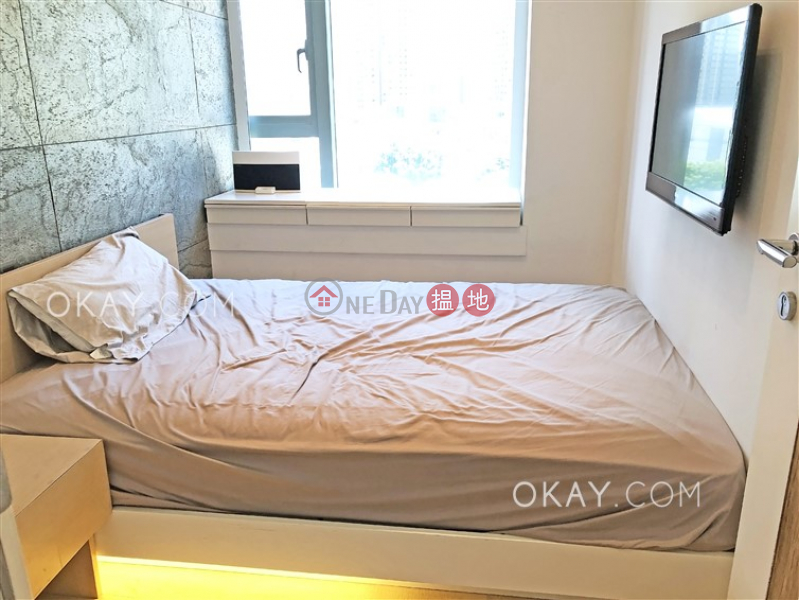 HK$ 33,000/ month | The Harbourside Tower 2 Yau Tsim Mong, Luxurious 2 bedroom in Kowloon Station | Rental