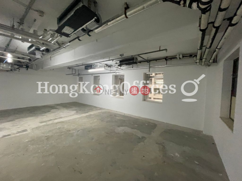 Office Unit for Rent at New World Tower, New World Tower 新世界大廈 Rental Listings | Central District (HKO-72883-AGHR)