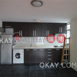 Tasteful 2 bedroom on high floor with rooftop | Rental | (T-31) Kin On Mansion On Shing Terrace Taikoo Shing 建安閣 (31座) _0