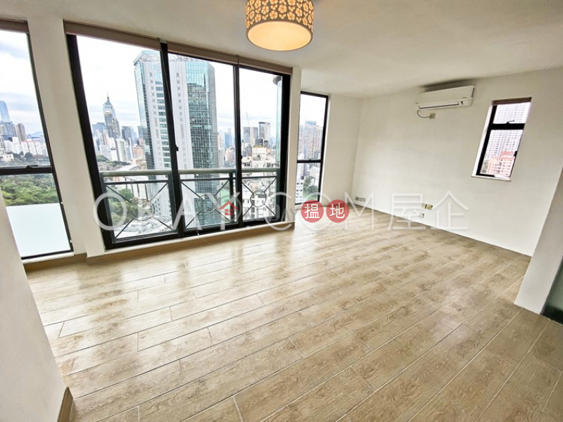 Stylish 3 bedroom on high floor with rooftop & balcony | For Sale | Village Garden 慧莉苑 Sales Listings
