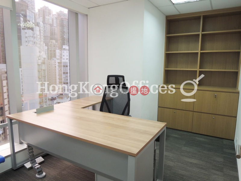 HK$ 58,575/ month | The Centrium , Central District | Office Unit for Rent at The Centrium