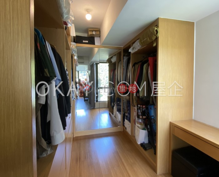 Popular 2 bedroom with parking | For Sale 33 Consort Rise | Western District Hong Kong | Sales HK$ 24M