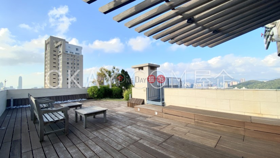 Property Search Hong Kong | OneDay | Residential | Sales Listings, Lovely 2 bedroom on high floor with sea views & rooftop | For Sale