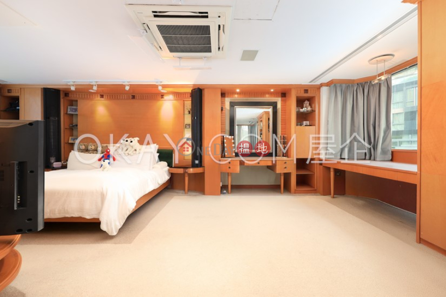 HK$ 2.1億|渣甸山花苑灣仔區|5房4廁,獨立屋渣甸山花苑出售單位