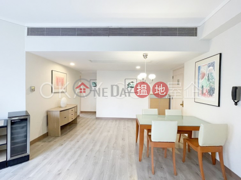 Charming 2 bedroom on high floor | For Sale | Convention Plaza Apartments 會展中心會景閣 _0