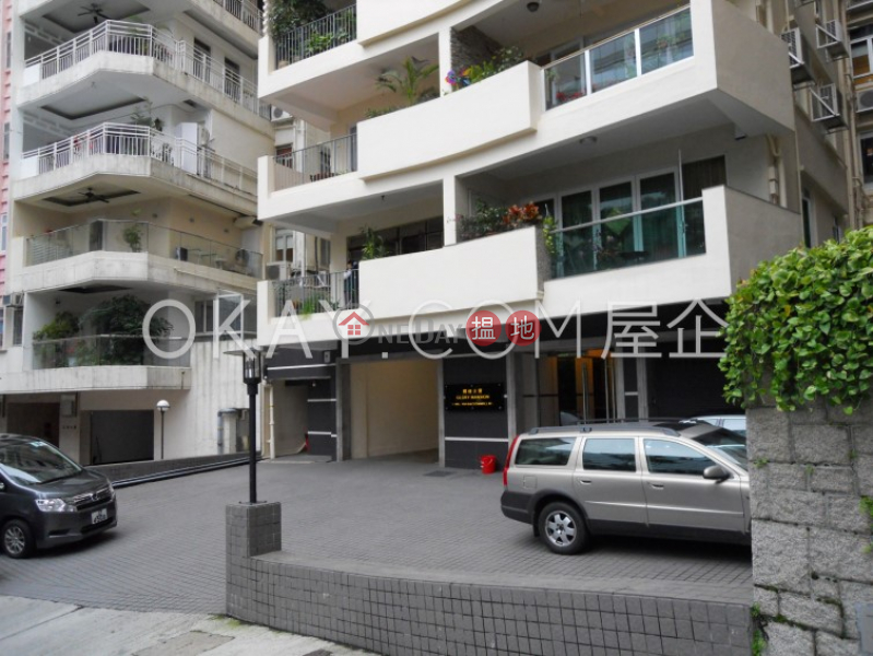 HK$ 82,000/ month | Glory Mansion, Central District | Efficient 3 bedroom with balcony | Rental