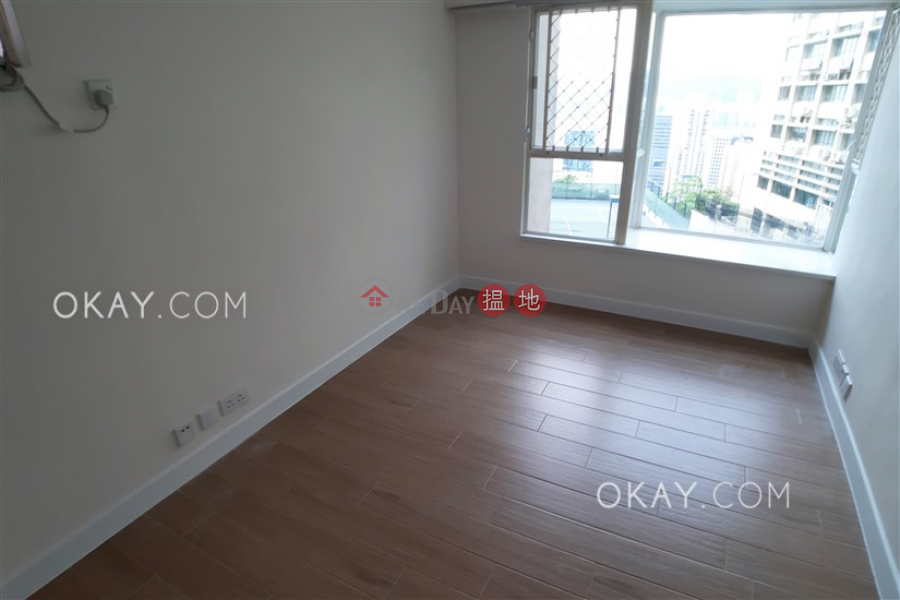 Nicely kept 3 bedroom with balcony | Rental | Pacific Palisades 寶馬山花園 Rental Listings