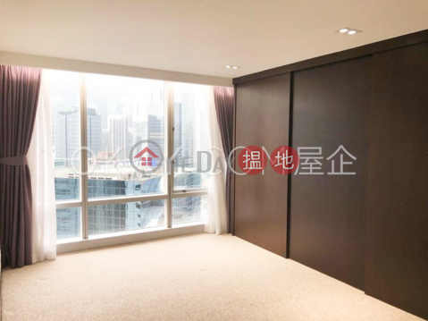 Charming 2 bedroom on high floor | Rental | Convention Plaza Apartments 會展中心會景閣 _0