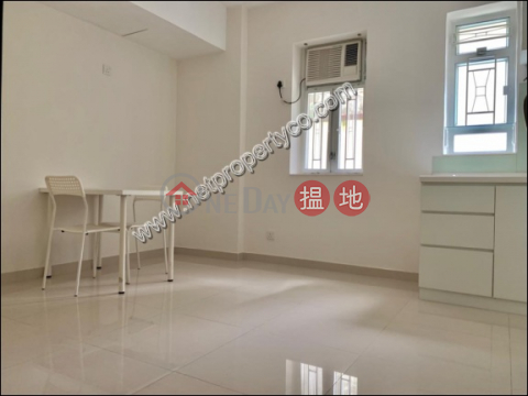 Contemporary Elegant Walk Up Apartment, Kam Sek Building 金石樓 | Wan Chai District (A046591)_0