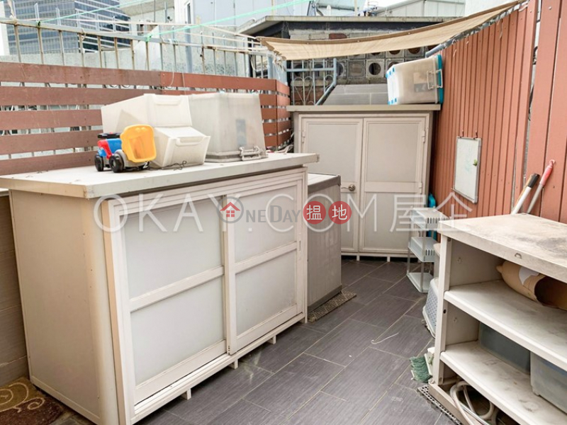 Property Search Hong Kong | OneDay | Residential Sales Listings, Charming 2 bedroom on high floor with rooftop | For Sale