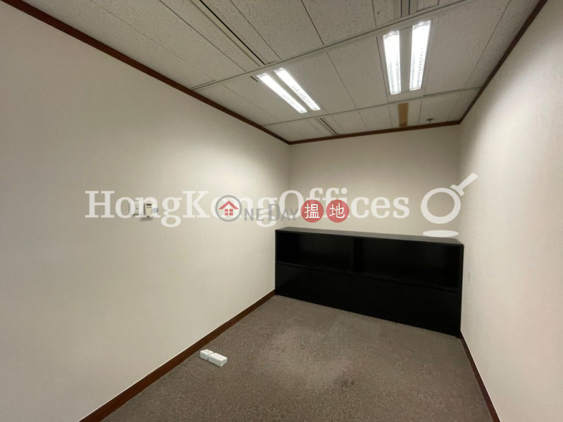 Property Search Hong Kong | OneDay | Office / Commercial Property | Rental Listings Office Unit for Rent at Sun Hung Kai Centre