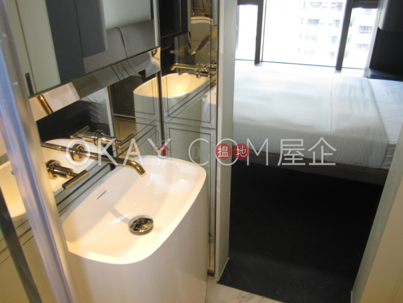 Unique 1 bedroom in Mid-levels West | For Sale | Castle One By V CASTLE ONE BY V Sales Listings