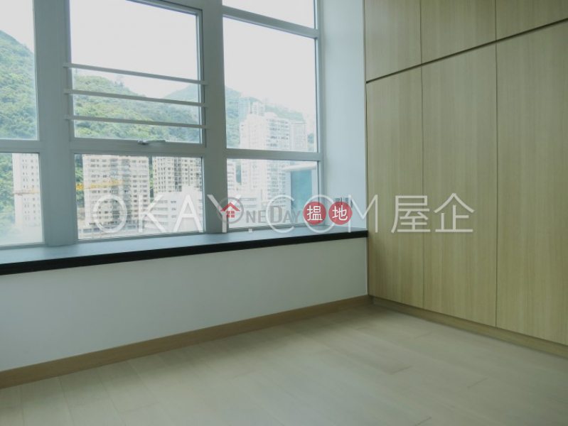 HK$ 33,000/ month J Residence, Wan Chai District | Charming 2 bedroom with balcony | Rental