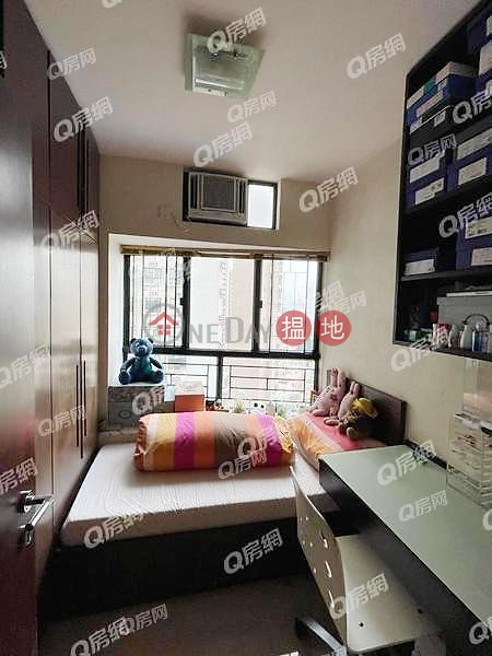 Property Search Hong Kong | OneDay | Residential | Sales Listings, Illumination Terrace | 3 bedroom Low Floor Flat for Sale