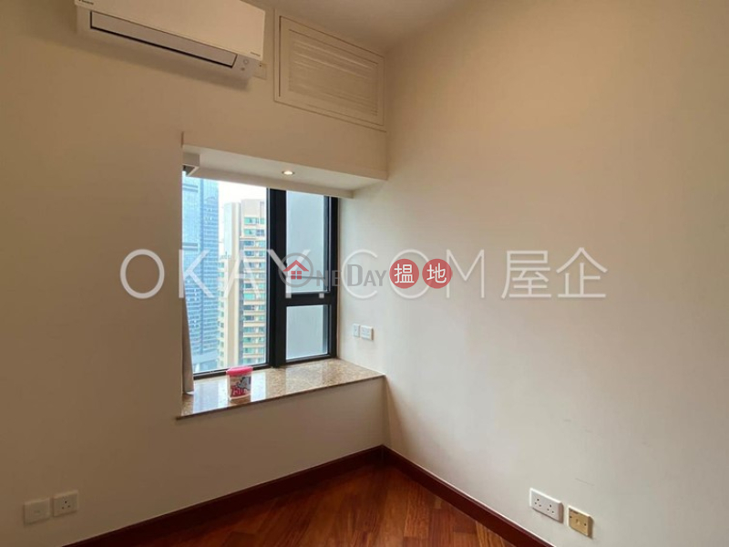 Property Search Hong Kong | OneDay | Residential | Rental Listings | Elegant 2 bedroom in Kowloon Station | Rental