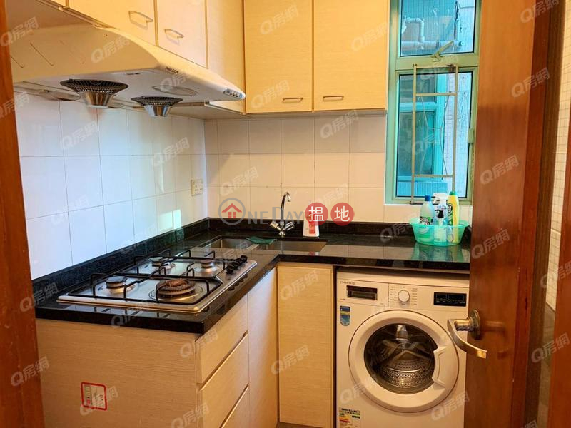 Royal Court | 3 bedroom Low Floor Flat for Rent, 9 Kennedy Road | Wan Chai District | Hong Kong | Rental | HK$ 28,000/ month