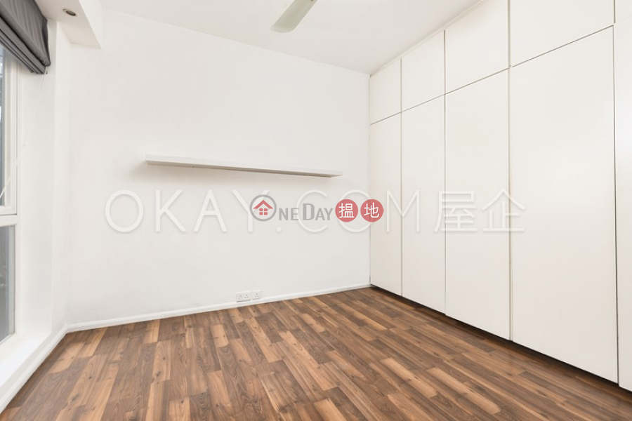 Property Search Hong Kong | OneDay | Residential Rental Listings | Lovely 1 bedroom on high floor with rooftop | Rental
