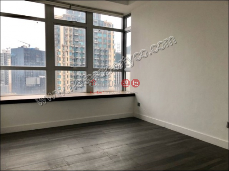HK$ 43,000/ month | J Residence Wan Chai District Nearly New Apartment for Rent
