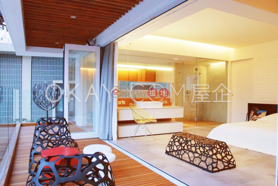 Efficient 3 bedroom with balcony & parking | Rental | Kennedy Terrace 堅尼地台 Rental Listings