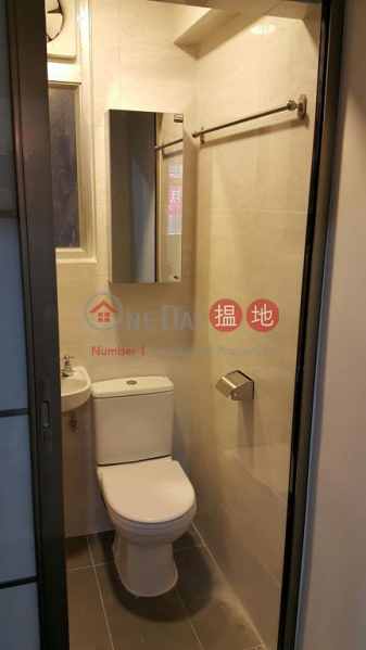 Property Search Hong Kong | OneDay | Residential, Rental Listings Flat for Rent in 168 Queen\'s Road East, Wan Chai