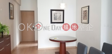Nicely kept 3 bedroom with balcony | For Sale | SOHO 189 西浦 _0