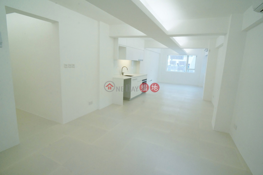 No Agent Fee-Bright, modern 700\' studio, New Central Mansion 新中環大廈 Rental Listings | Central District (landlord)