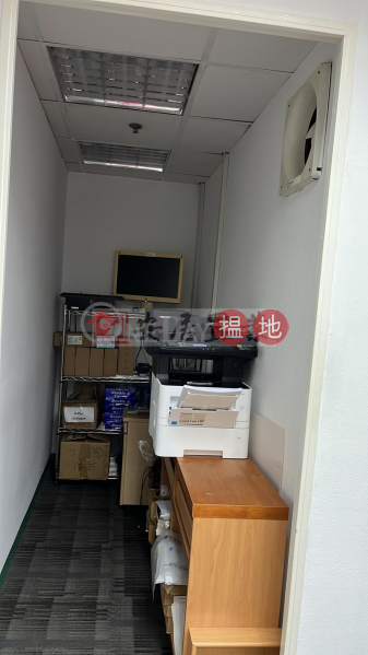 冠力工業大廈極高層工業大廈-出售樓盤-HK$ 500萬